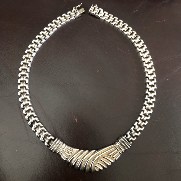 Jewelry - Vintage women’s sterling silver necklace